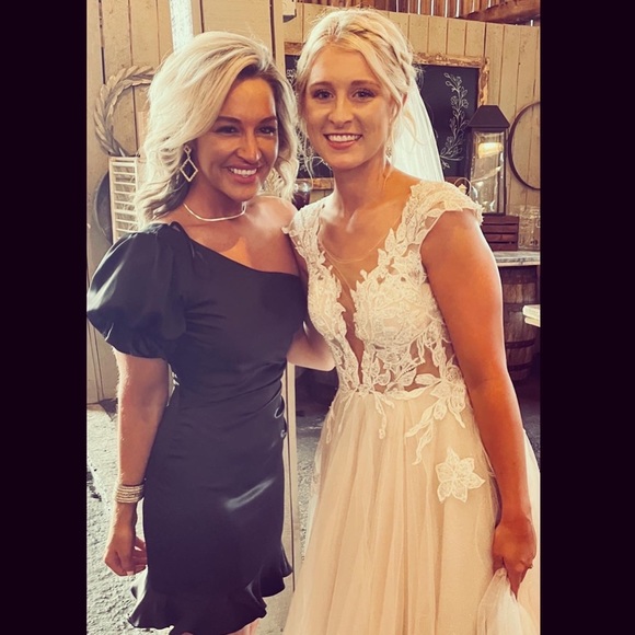 Black 1 shoulder dress - Picture 3 of 3